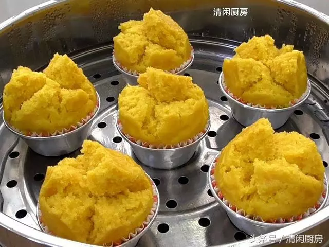 胡蘿蔔發糕的做法,天然金橙色的發糕,製作簡單,一學就會