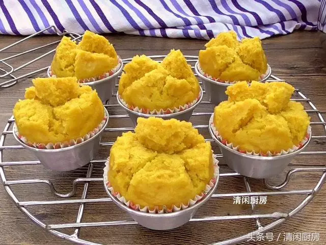 胡蘿蔔發糕的做法,天然金橙色的發糕,製作簡單,一學就會