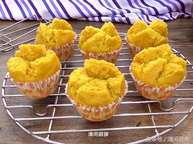 胡蘿蔔發糕的做法,天然金橙色的發糕,製作簡單,一學就會