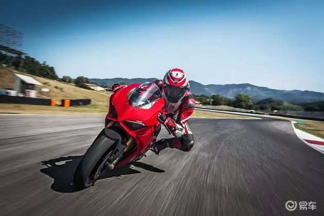 全新杜卡迪Panigale V4上市發布
