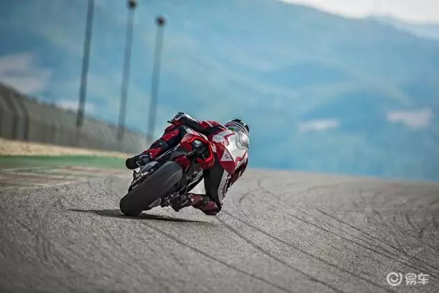 全新杜卡迪Panigale V4上市發布