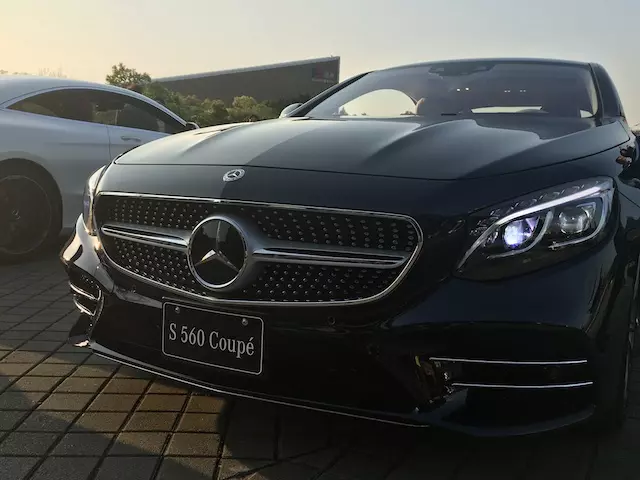 開車時頭燈越亮越好?英國調查:可能會害對向駕駛發生車禍