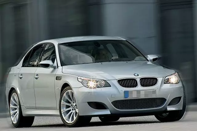 BMW GG 了!小技師加錯機油 賣腎恐怕都不夠賠...