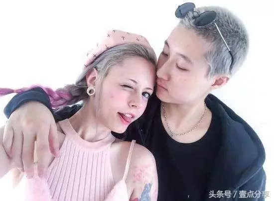 成龍私生子,周潤發私生子,譚詠麟私生子,明星私生子差距如此大!