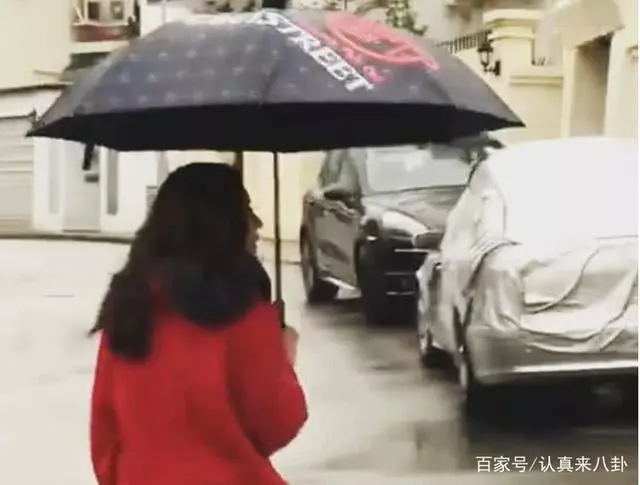 張柏芝首曬男友正面照,同框顏值不敵謝霆鋒,卻憑這句話吸粉無數