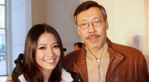 曾跟古天樂合作,嫁入豪門後放棄明星夢,如今卻被小三逼到絕路,跳樓自殺遺書曝光!