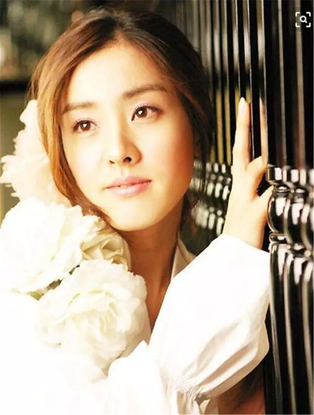 又一對明星宣布離婚,結婚11年無緋聞,離婚理由讓人難以接受!