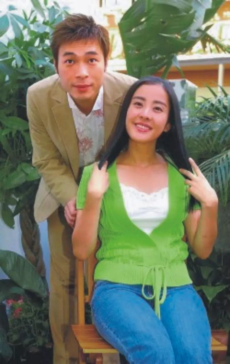 又一對明星宣布離婚,結婚11年無緋聞,離婚理由讓人難以接受!