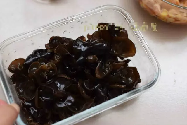 這麼做雞腿,入味、爽滑,孩子一定會搶著吃!