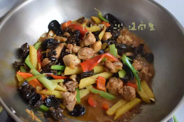 這麼做雞腿,入味、爽滑,孩子一定會搶著吃!