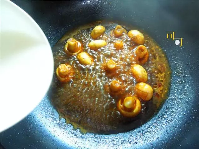這素菜秋天要多吃,我家用它代替紅燒肉,咬起來多汁,提高免疫力
