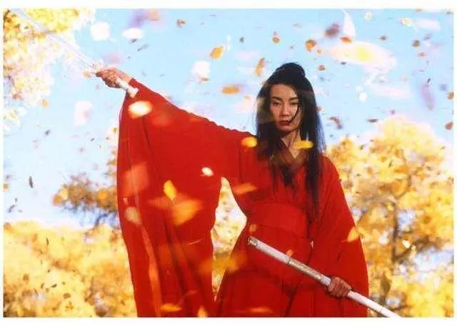 暴瘦喪顏值,給人老來孤苦感的女神張曼玉,讓人心疼!