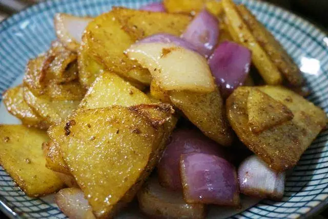 土豆和它是好搭檔,炒時加上它,滿屋飄香