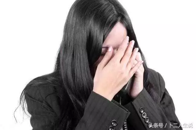 二胎生下女兒我媽來伺候月子,農村婆婆豪氣給我3萬,我卻哭著離婚