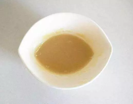 蔥油餅自己在家做,其實一點也不難,學會這幾個技巧,包你能成功!