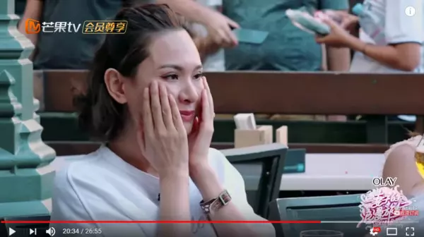 【翻版"小S"直白毒蛇評論】女星臉僵到不能動,應采兒不給臉笑瘋,大膽說出:整個人都超假!