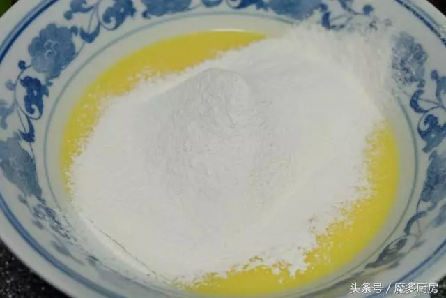 手把手教你做一款雙色戚風蛋糕,注意這幾點一準能成功