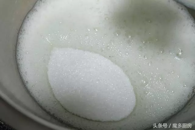 手把手教你做一款雙色戚風蛋糕,注意這幾點一準能成功