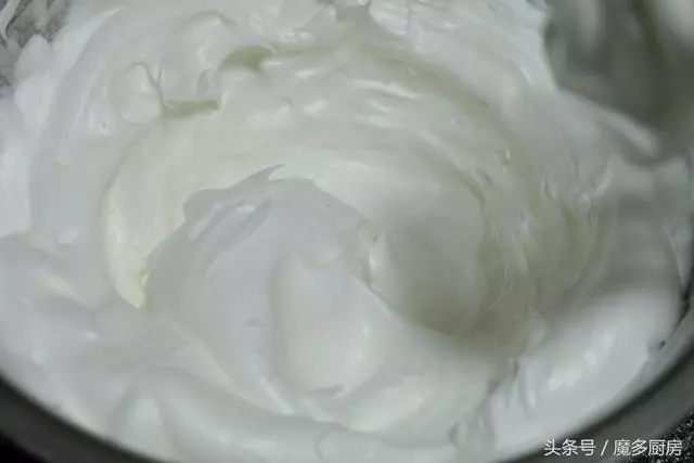 手把手教你做一款雙色戚風蛋糕,注意這幾點一準能成功