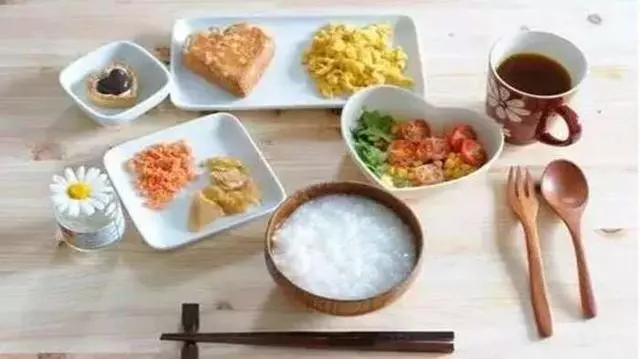 堅持早上起床「三不做」、睡前「兩不做」, 身體少生病更健康長壽