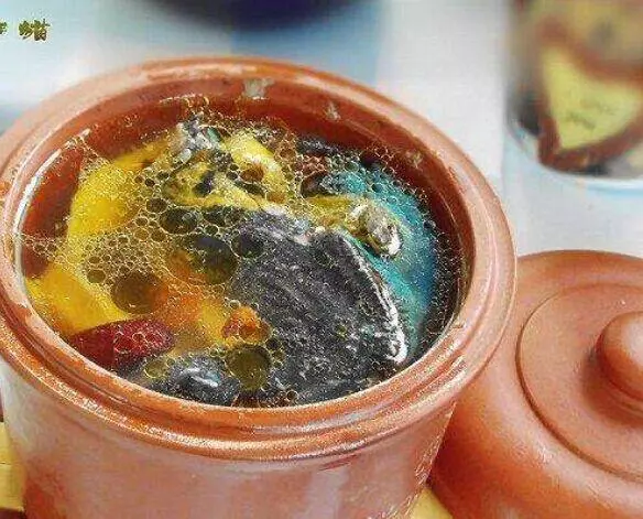 11種烏雞湯的做法,手腳冰涼就得喝一碗,滋補又好吃!
