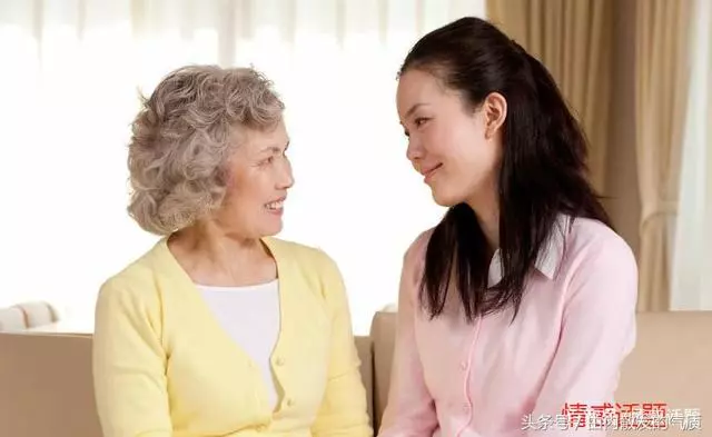 「老公對我百依百順,無意發現柜子底的房產證,我怒提離婚!」