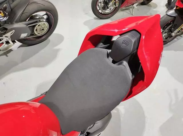 售價23.7萬起,好騎又智能的杜卡迪,Panigale V4系列國內正式發布!