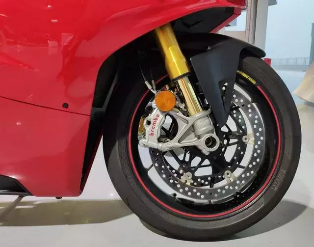 售價23.7萬起,好騎又智能的杜卡迪,Panigale V4系列國內正式發布!