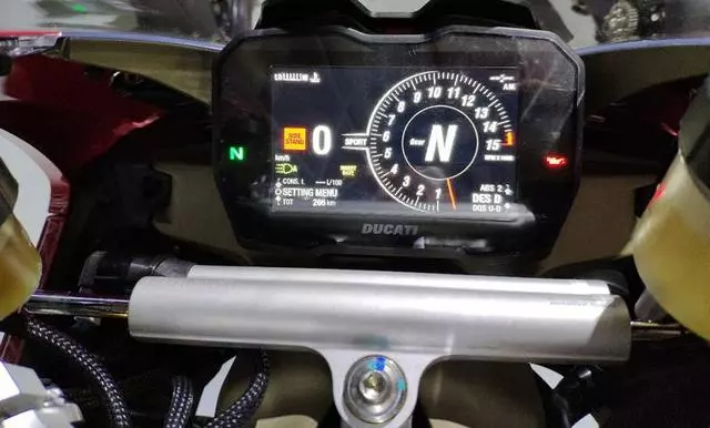 售價23.7萬起,好騎又智能的杜卡迪,Panigale V4系列國內正式發布!