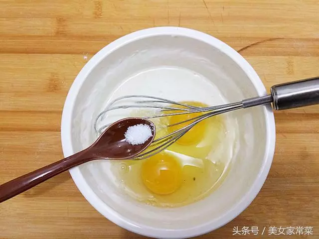 傳統的雞蛋餅過時了,這款網紅雞蛋餅做出來,讓別人對你刮目相看