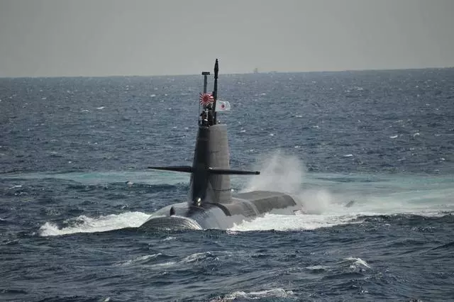 神話破滅!日本潛艇秘密演習,大批軍艦突然圍觀,這下真慌了