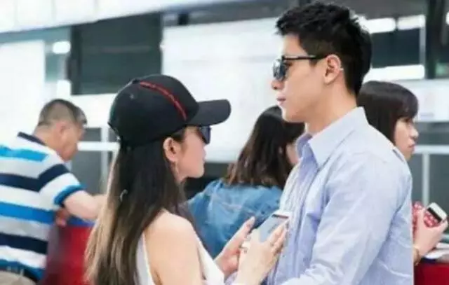 演藝圈又一對「姐弟戀」宣布結婚!「相差14歲」一度不被看好,如今讓人跌破眼鏡 -