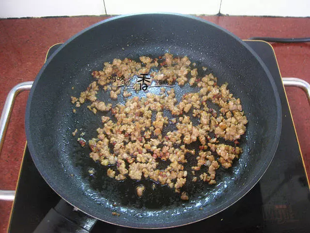 豆腐最好吃的做法,簡單煮一煮,比魚還香,營養又美味