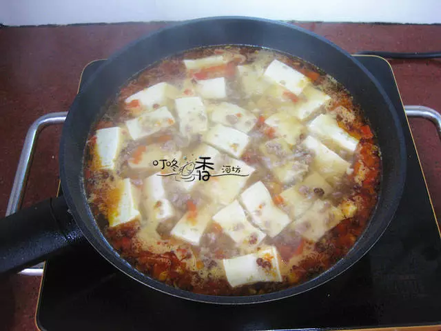 豆腐最好吃的做法,簡單煮一煮,比魚還香,營養又美味