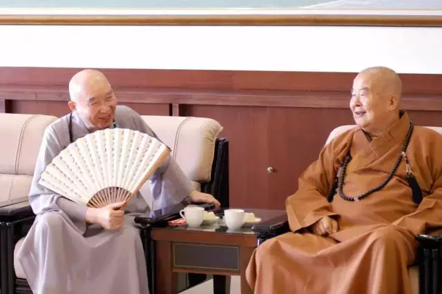 淨空法師和星雲大師及海濤法師會面時感人的一幕!