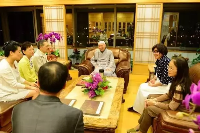 淨空老法師:誦讀無量壽經殊勝;還是誦讀地藏經好?