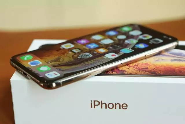 12799元iPhone Xs Max土豪金國行體驗!中國人最吃的套路它全占?
