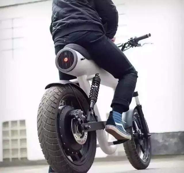 時代變了 或許只有這樣的車才能提起年輕人的興趣