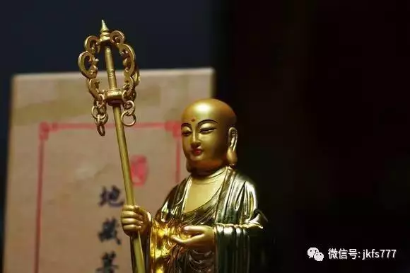 大千世界無奇不有 因打罵母親當場變狗!