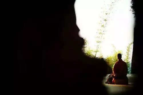 師父與弟子之間的業力關係,請好好看看!