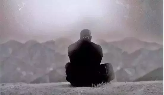 可以燒紙錢燒元寶供養佛菩薩嗎?
