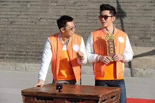李晨終於露面 看見憔悴的他,網友們希望他能夠照顧好自己的身體