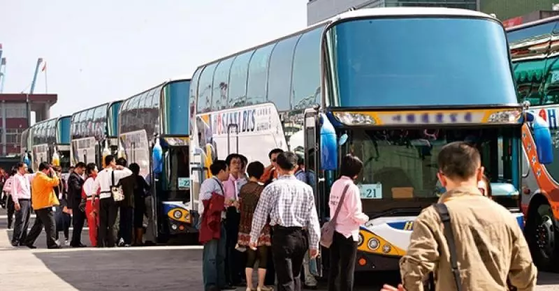 陸客痛斥「來了台灣,遺憾終生」惹怒台灣人!他用16萬字戳破「陸客減少真相」羞恥到想挖洞鑽 -