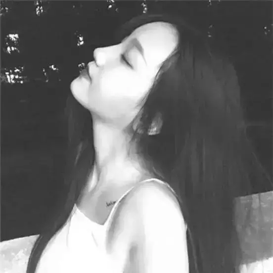 微信最近很火的句子:因為你太懂事,所以總受委屈