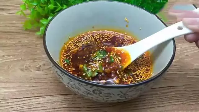 教你做萬能的涼拌調味汁,過程圖文並茂,新手也可以輕鬆完成 ~