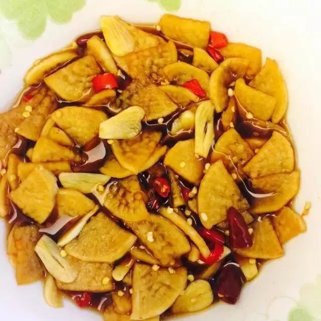 白蘿蔔片這樣腌,實在太好吃了,拿肉都不換,做法簡單,菜鳥級別 ~