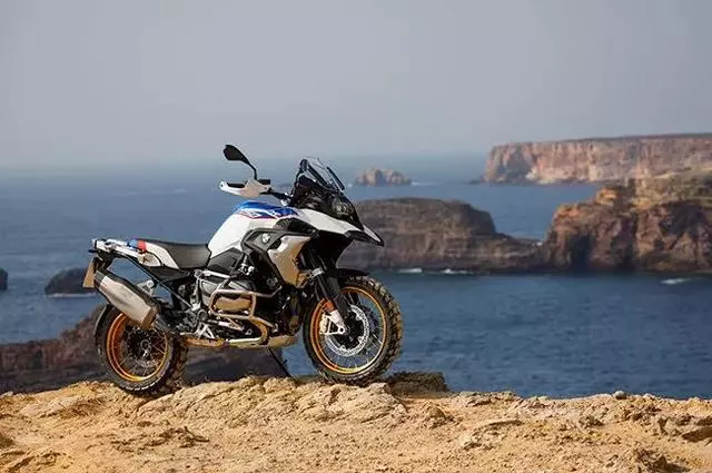 新一代水鳥!BMW R 1250 GS全解析