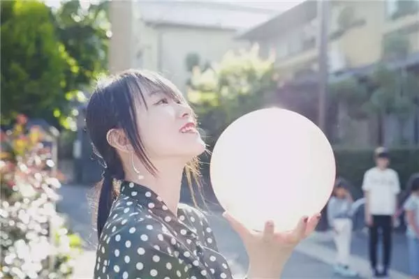 坎城的雞聽見她的名字都感到聞風喪膽,這位被低估的女演員,才是真正的文藝女神!