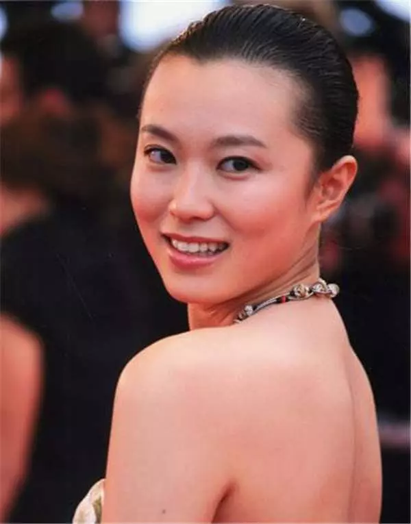 坎城的雞聽見她的名字都感到聞風喪膽,這位被低估的女演員,才是真正的文藝女神!
