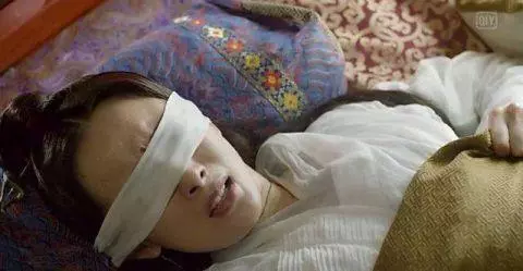 女星生孩子表情,楊冪享受,楊穎搞笑,圖4實在太真實!